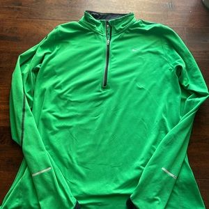 Women’s Nike size large Dr-fit half zip pullover